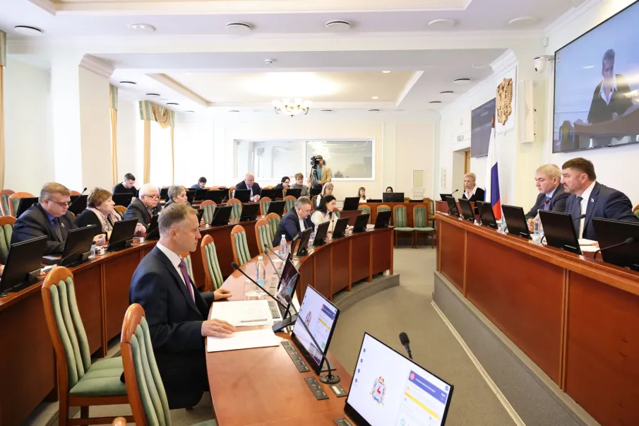 Депутаты Законодательного Собрания обсудили роль «Экоториума» в формировании экологической культуры